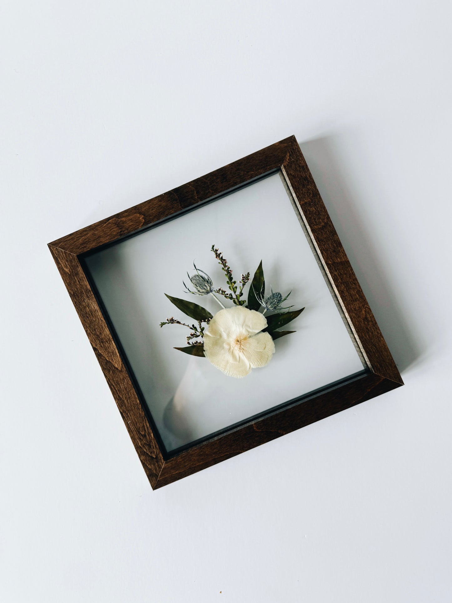 8x8 Boutonnière