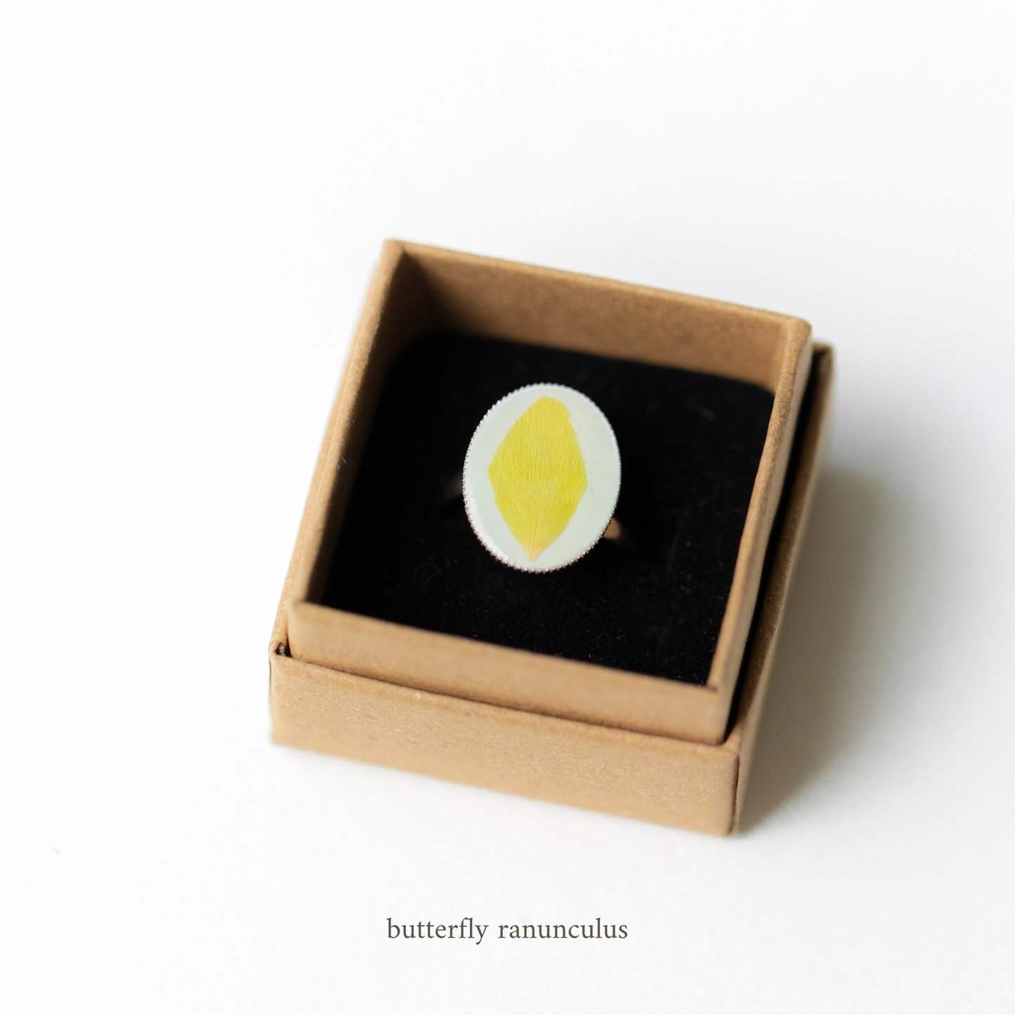 Pressed Flower Rings (Ready-To-Buy!)