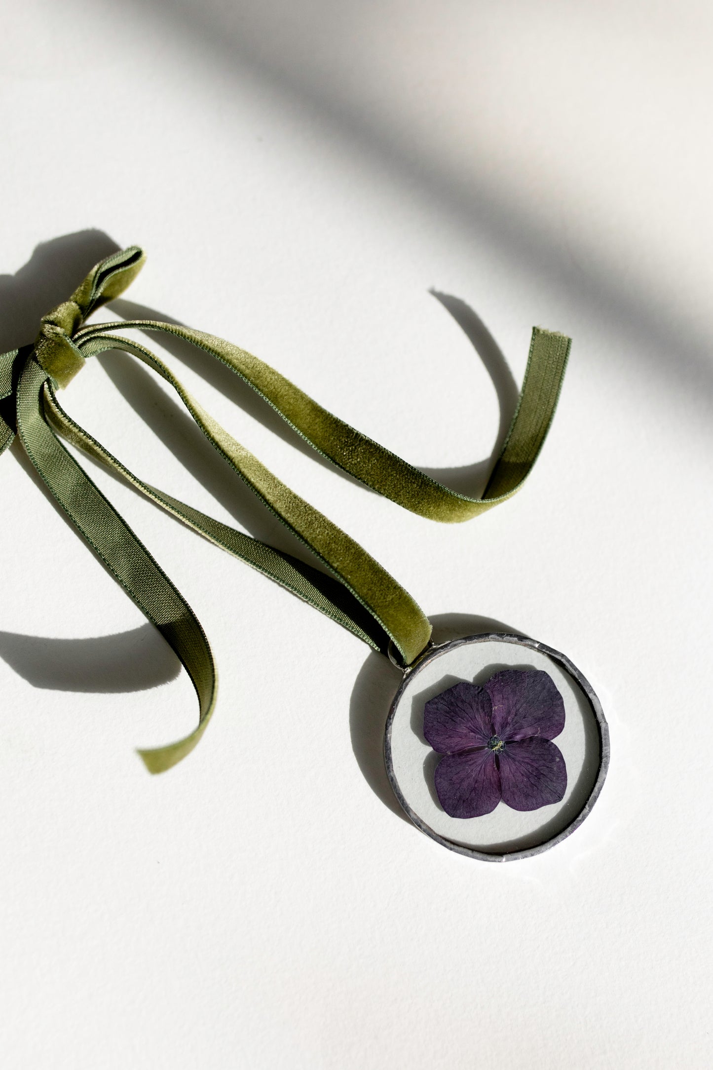 Pressed Flower Ornaments (Ready To Buy!)